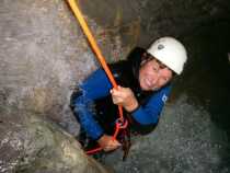 Avec le sourire, au canyon d'Angon