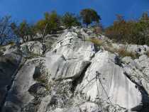 Les lappiaz décornent la fin de vai ferrata.