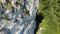 Va ferrata dans un cadre verdoyant