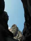 Les aiguilles vue du fond du canyon.