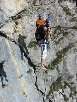 Monkey bridge Calvaire