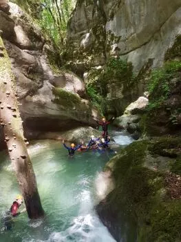 Partie aquatique dans le Furon partie haute