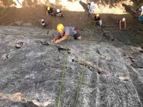 Concentré sur le site d'Angon