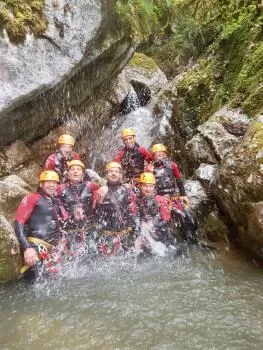 The waterfall is cold under the waterfall