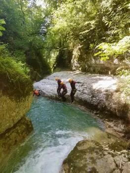 Ecouges canon middle part