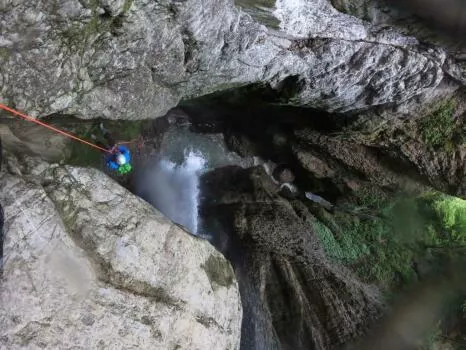 Canyoning Angon Extrême
