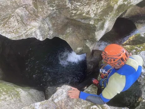 Big jump is possible ( never obligatory )