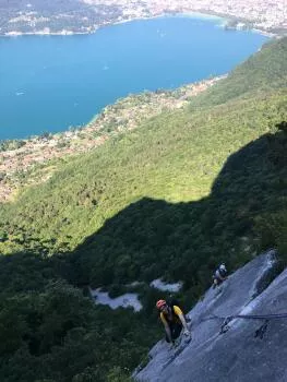 Verticality and lake view