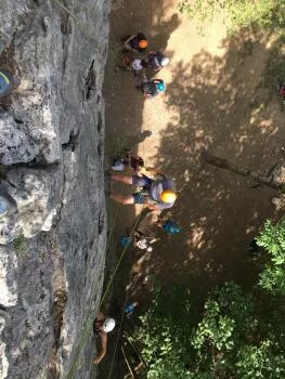 Descente en rappel