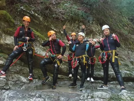 Good day with Vertical Aventure at Angon canyon,