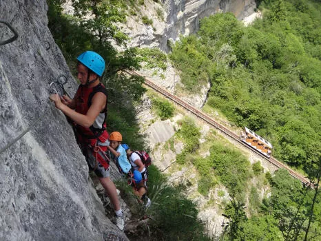 Activité via ferrata pour groupe associatif