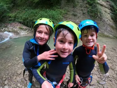 Rando aqua en famille au nant de Galpigny