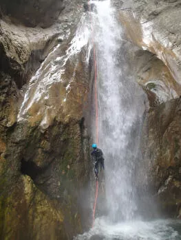 End of 30m abseil, Ecouges upper part, Vercors range, near Lyon and Grenoble