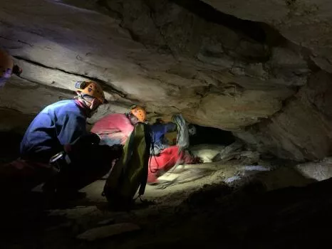 Caving Dent de Crolles crossing. Chartreuse - Isère