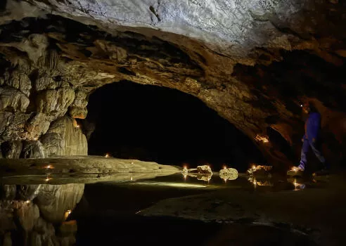 Magnifique grotte pour une nuit insolite