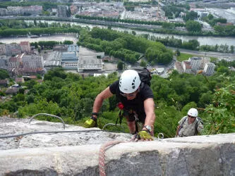 Via ferrata les prises de la Bastille