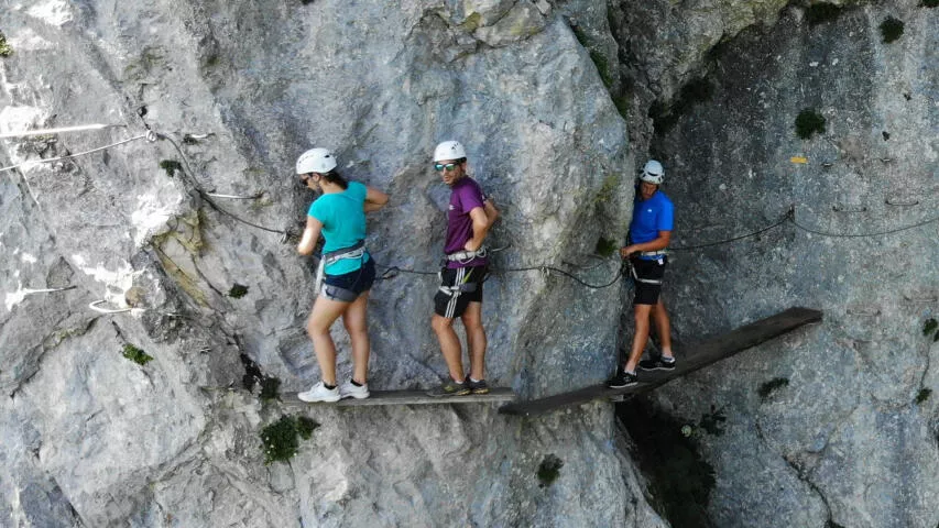 Via ferrata séminaire d'entreprise et team building