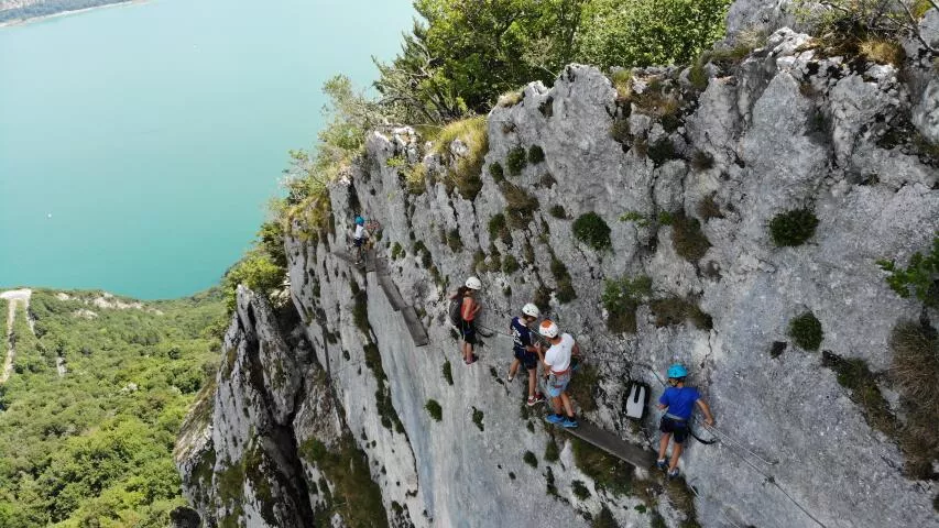 Via ferrata Roc de Cornillon en Sleutelbloem met berenoren